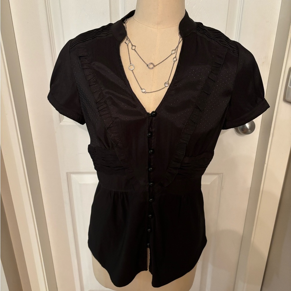 PILGRIM Black Tuxedo Corset style blouse‎ in Black. Size 10.
